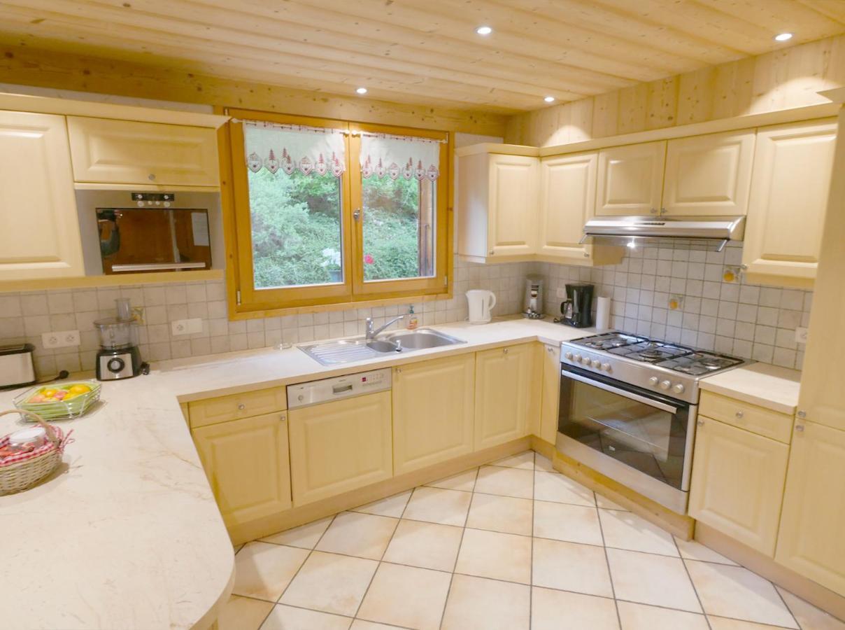 Chalet Adonis - Montriond, Morzine, Avoriaz *