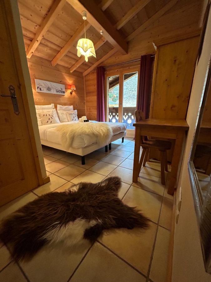 Adonis - Montriond, Morzine, Avoriaz *