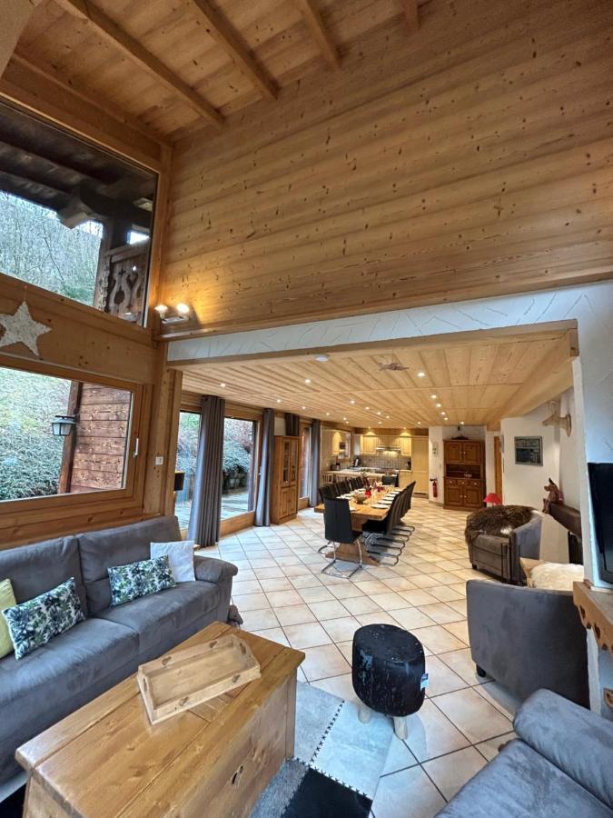 Adonis - Montriond, Morzine, Avoriaz * Montriond
